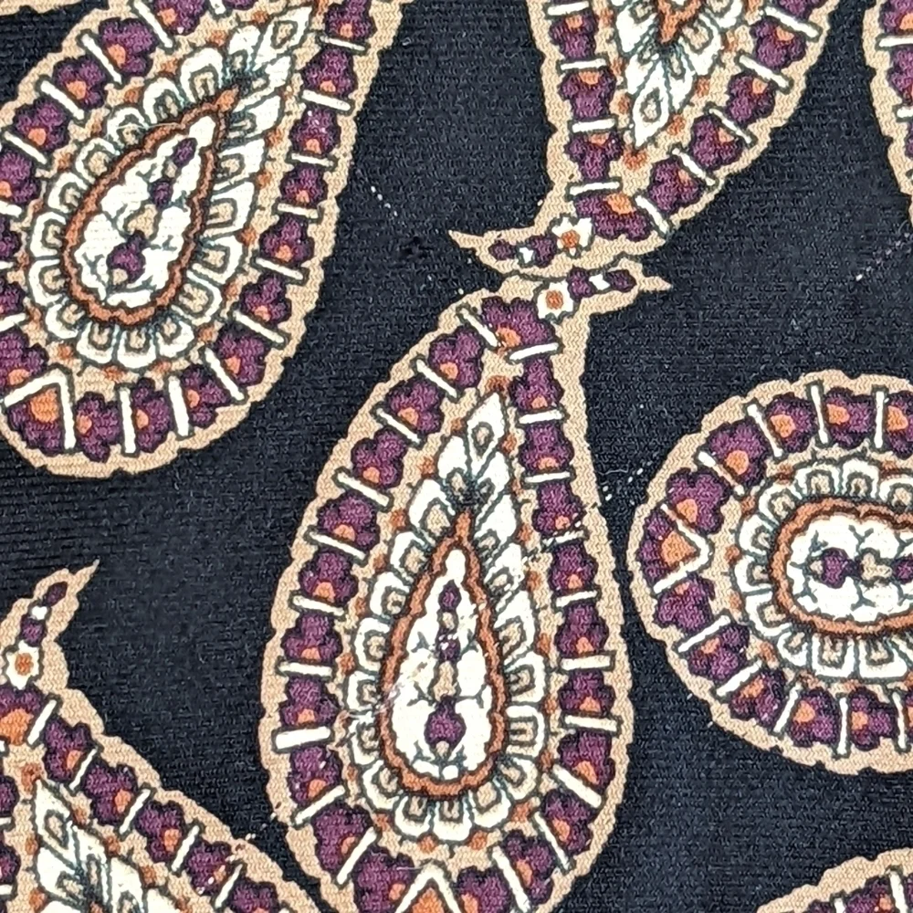 Balmain Vintage Italian Silk Paisley Luxury Necktie in Black and Cream